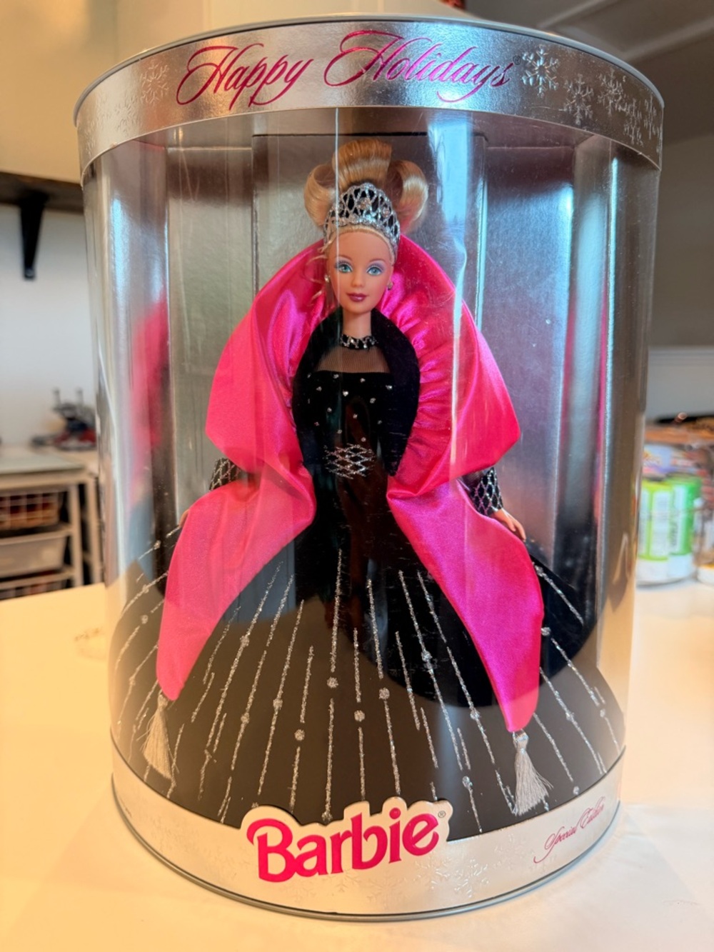 Special Edition 1998 Happy Holidays Barbie NIB